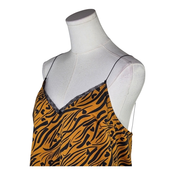 BCBGeneration Bronze Animal Print Cami M NWT Lace Trim Cowl Back Y2K - Picture 2 of 8